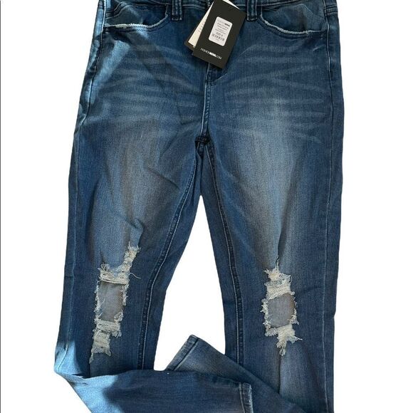 New with tags Fashion Nova Walk of Fame Ankle Jeans, medium wash, size 9 - Picture 6 of 7